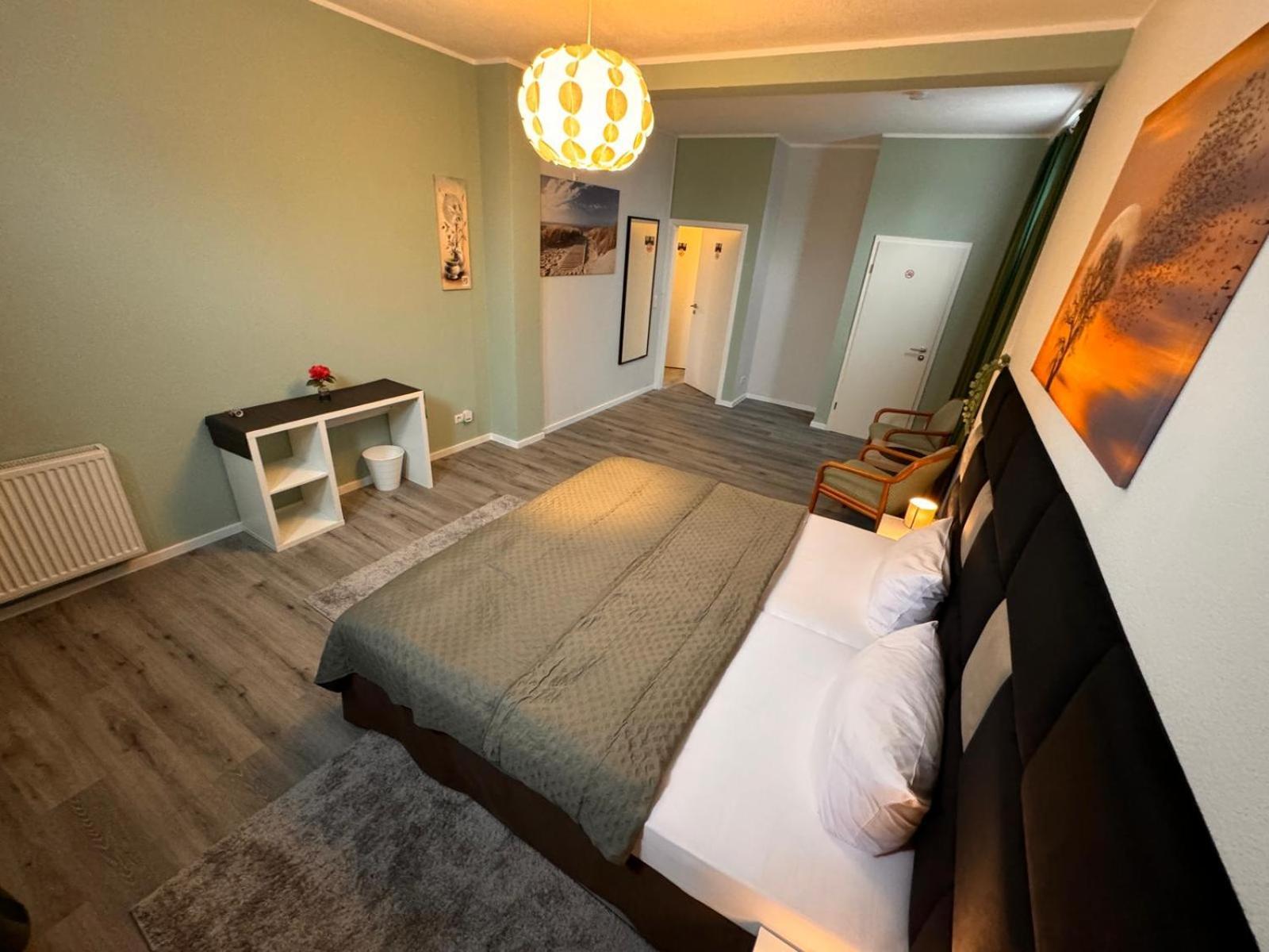 F-F Haus Monteuren Unterkunft Neuhausen auf den Fildern Экстерьер фото