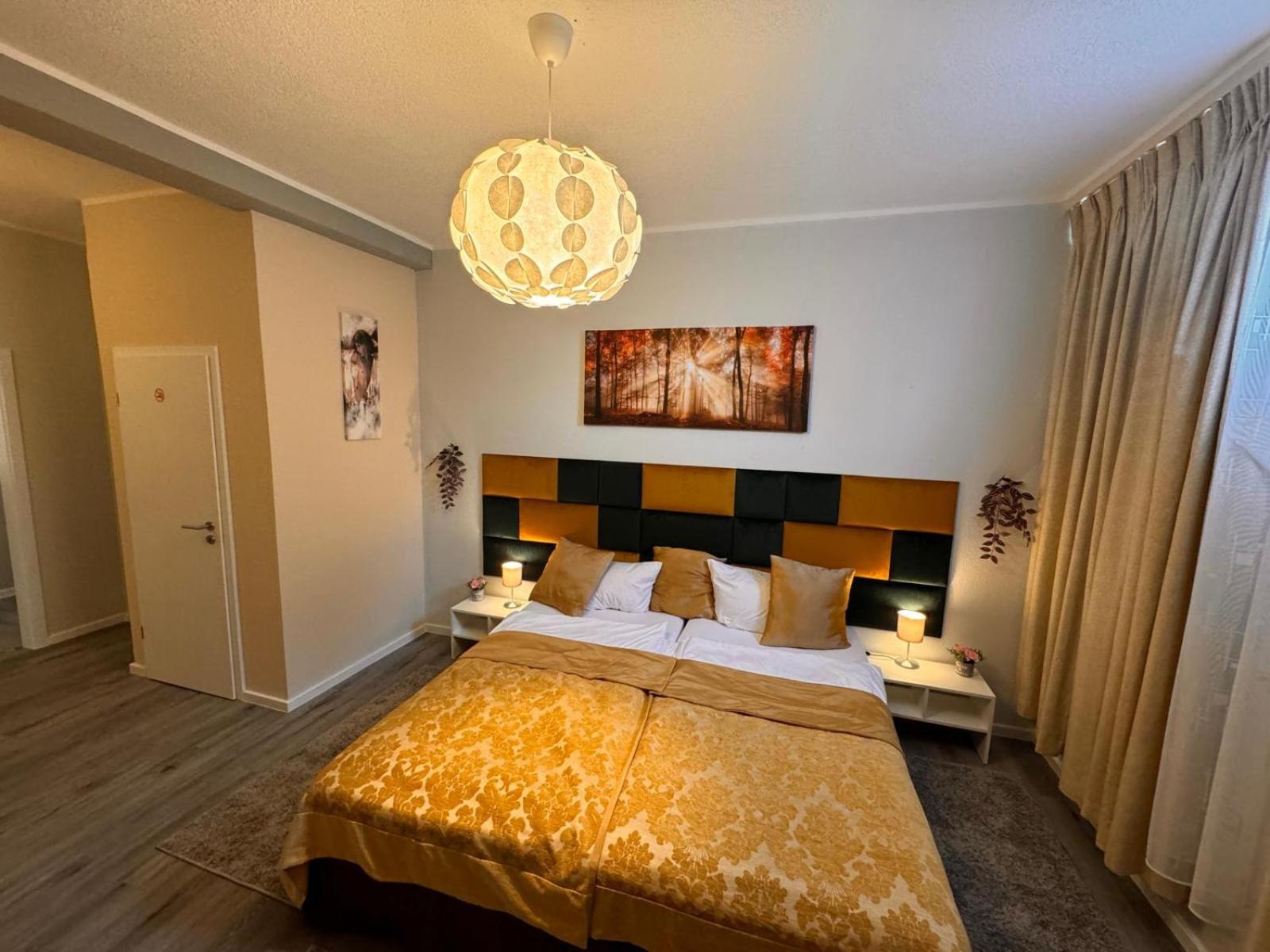 F-F Haus Monteuren Unterkunft Neuhausen auf den Fildern Экстерьер фото
