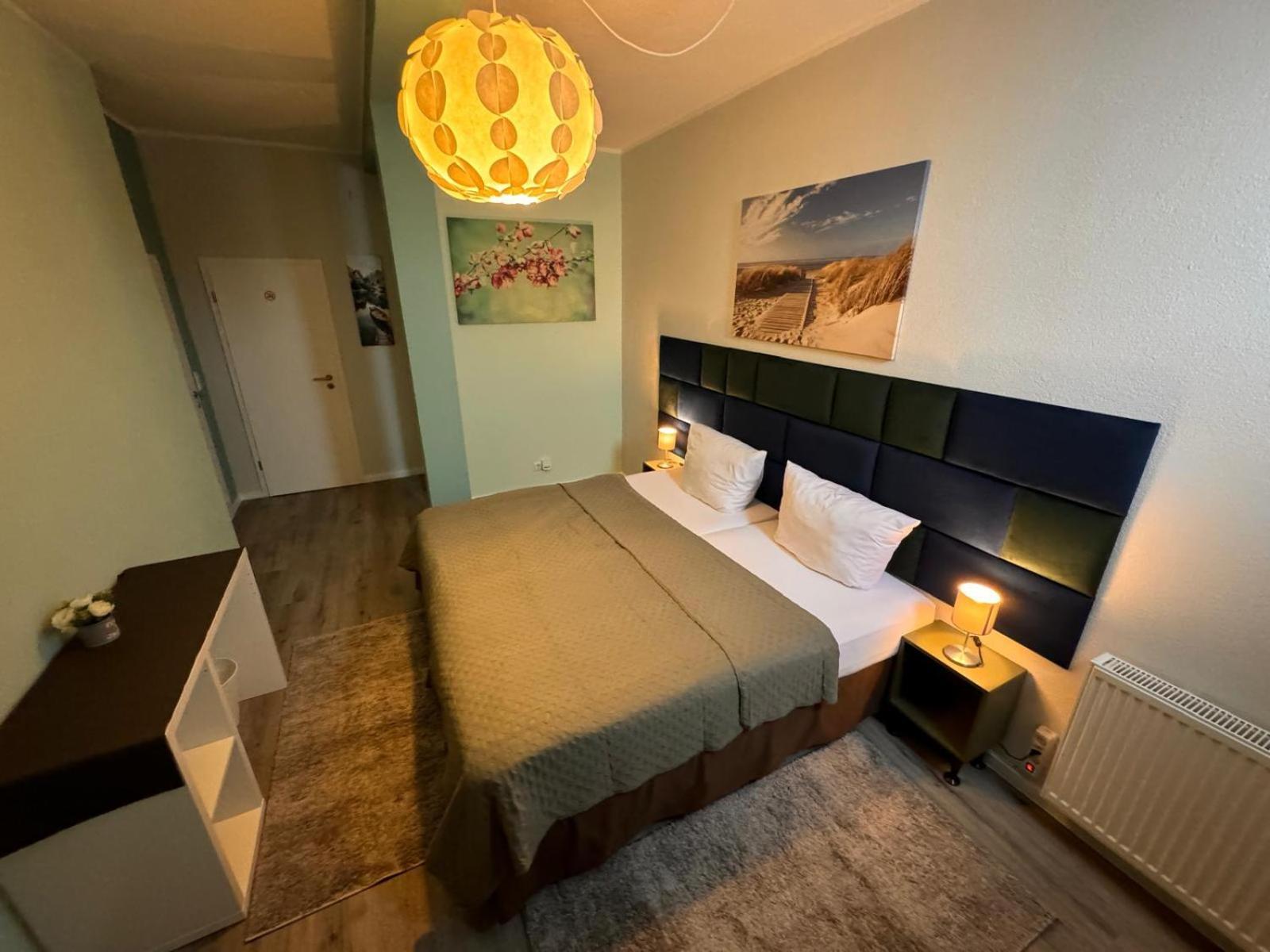 F-F Haus Monteuren Unterkunft Neuhausen auf den Fildern Экстерьер фото